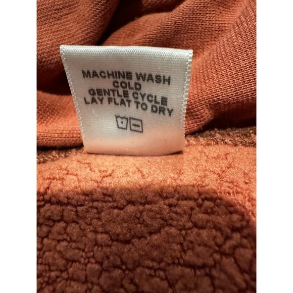 Xírena Cozy Fleece Sweatpants Pink Clay Color in Medium Made in USA - Picture 5 of 5